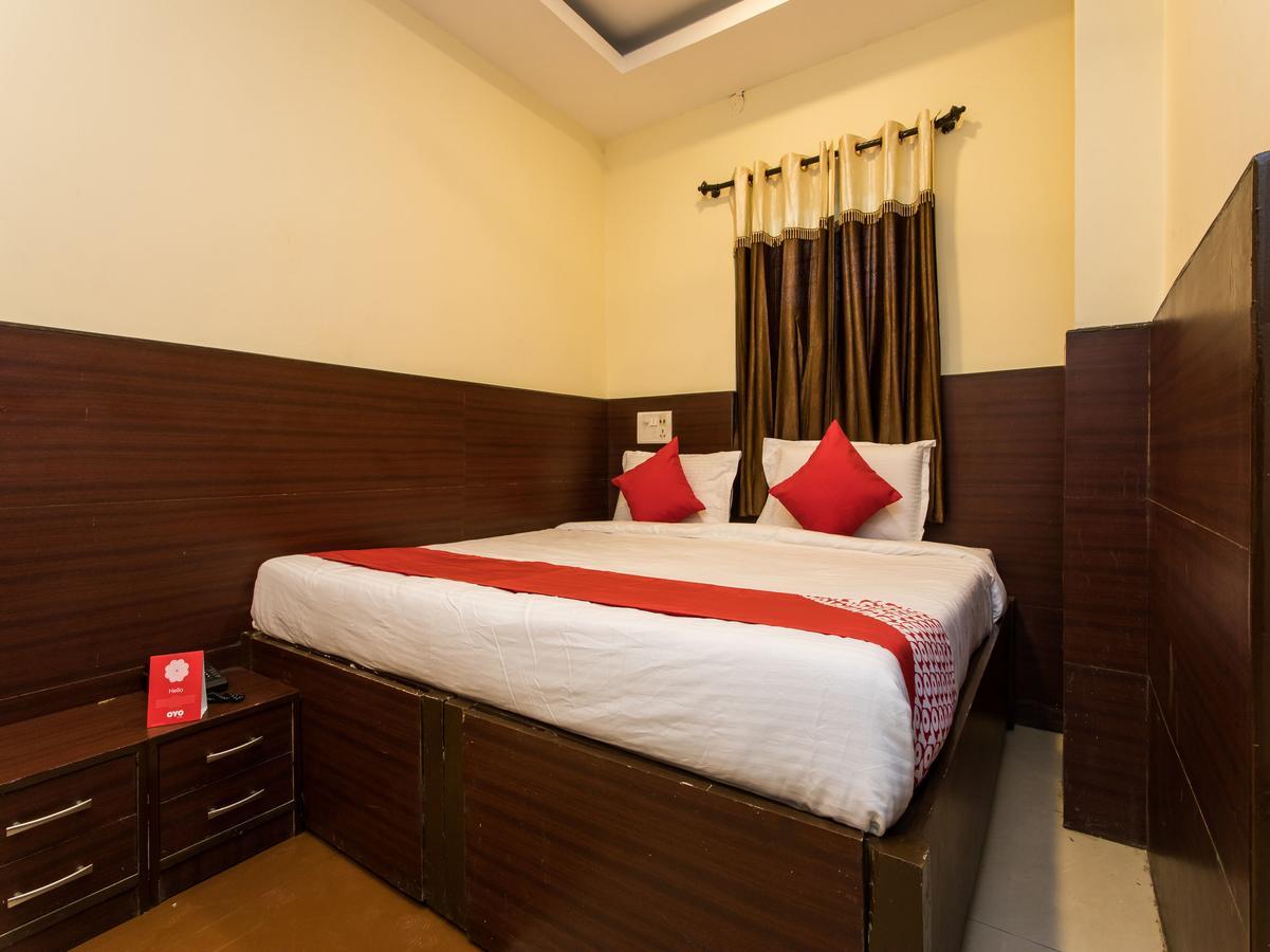 Oyo 11945 Hotel Glory Palace Indore Exterior photo
